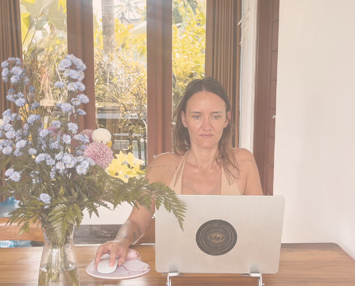 create an organic content strategy for spiritual businesses