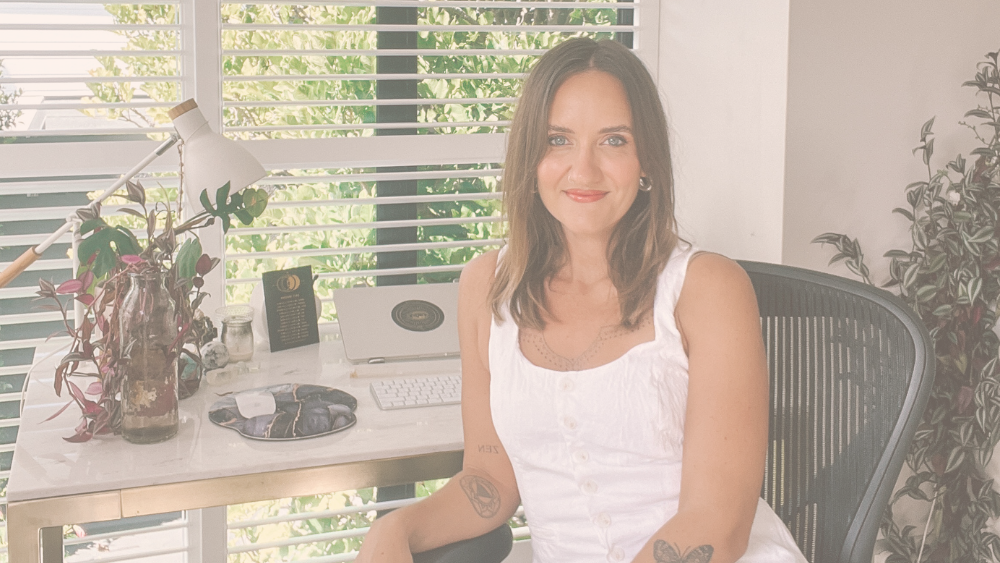 Read more about the article How a dedicated online business manager will transform your spiritual business